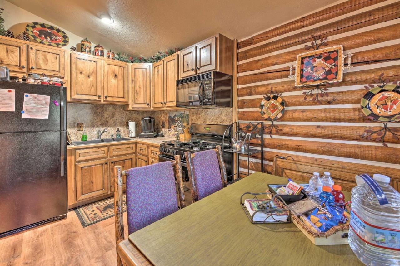 Rustic Lakeside Cabin - Family And Pet Friendly! Pinetop-Lakeside Exteriör bild