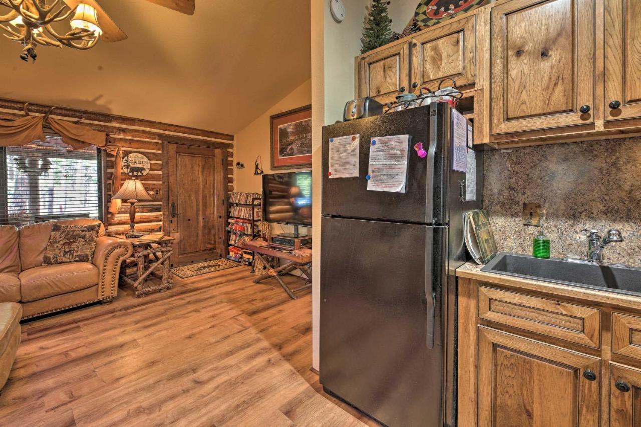 Rustic Lakeside Cabin - Family And Pet Friendly! Pinetop-Lakeside Exteriör bild
